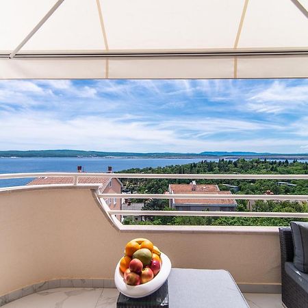 Luxury Apartment Queens Dramalj Exterior foto