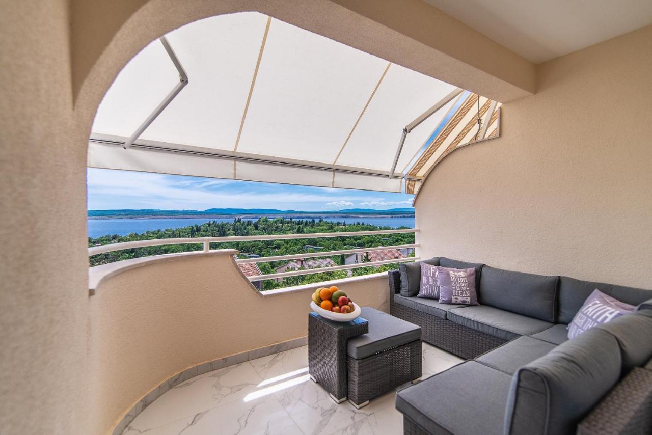 Luxury Apartment Queens Dramalj Exterior foto